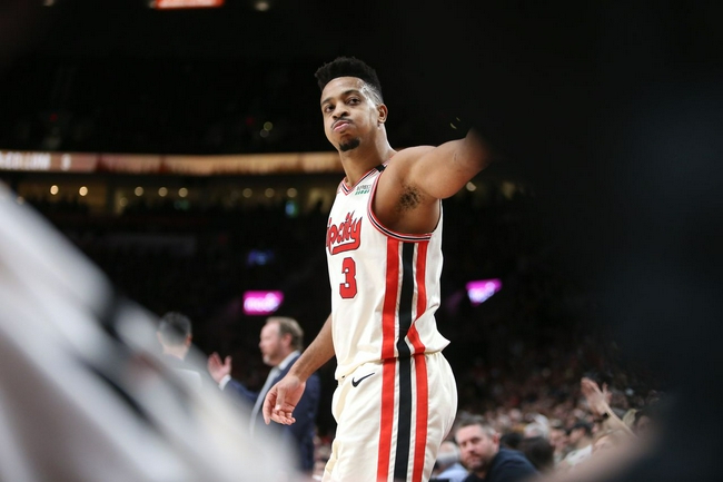 现出了沉着 现出了沉着