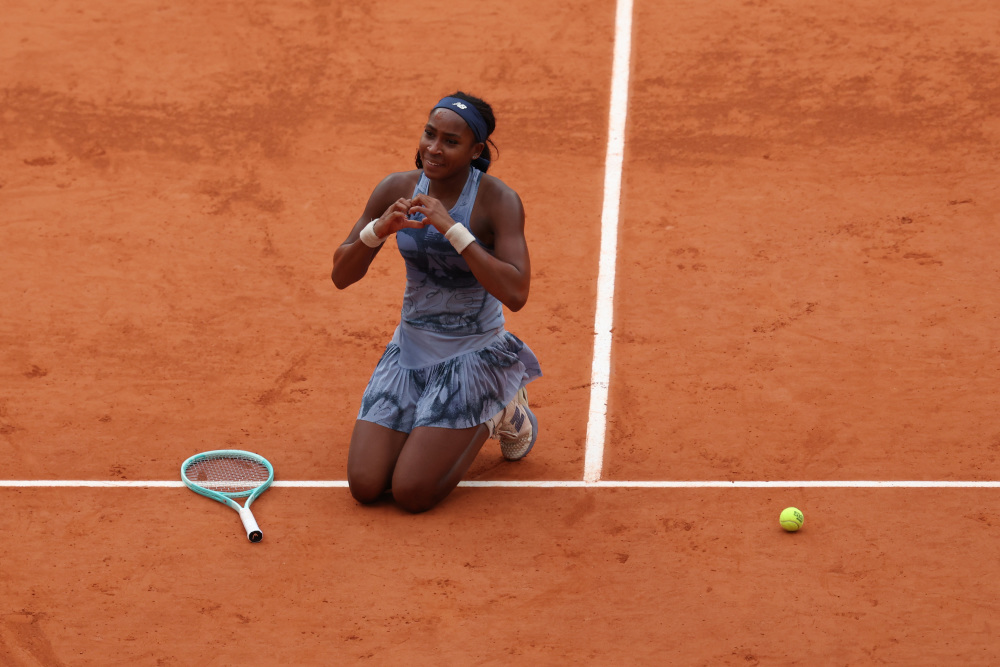 上海久事男 上海久事男